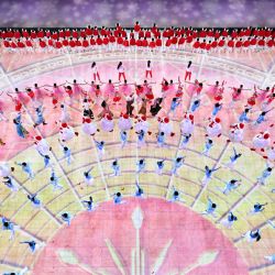 Artistas realizan una presentación durante la ceremonia de clausura de los IX Juegos Asiáticos de Invierno, en Harbin, en la provincia de Heilongjiang, en el noreste de China. | Foto:Xinhua/Song Yanhua