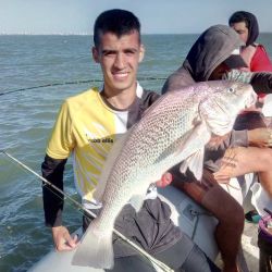 El último tramo de febrero llega con buen pique y mucho calor. Expectativa de cara a un mes de marzo que promete ser muy interesante. 