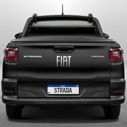 La Fiat Strada Freedom CS 1.3 MT se presenta como  la opción más accesible de la gama.