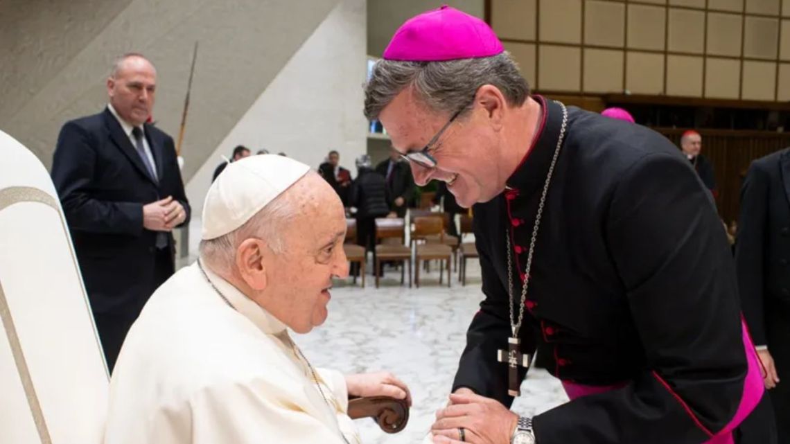 Misa por la salud del Papa Francisco: Jorge García Cuerva pide oraciones para su recuperación