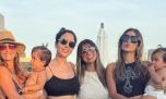 Pileta y primeros pasos, Juli Poggio y Romina Uhrig se reunieron con Daniela Celis, Thiago Medina y sus hijas gemelas