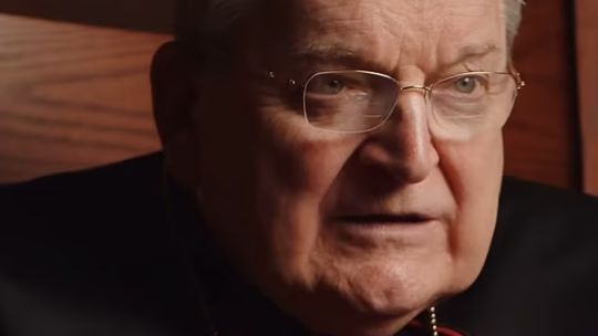 Raymond Burke, el cardenal que lidera la facción ultraconservadora opositora al Papa Francisco