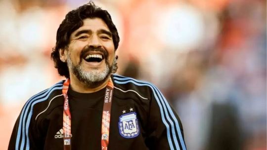 El fiscal, en pleno juicio, mostró una foto del estado en el que fue hallado Diego Maradona: “Así murió”