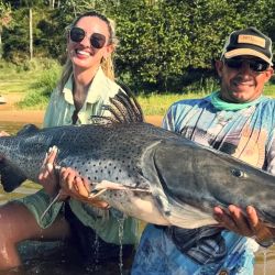 Las chicas lograron una captura soñada en uno de los destinos más bondadosos para el pescador como Itá Ibaté. 