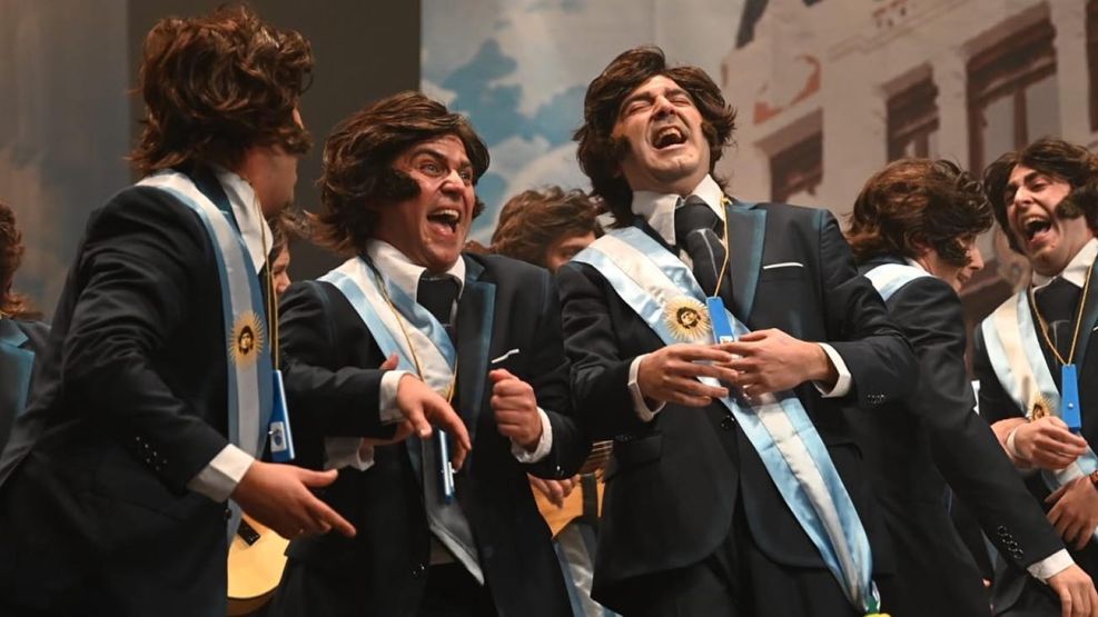 Carnaval de Badajoz  burla a Milei