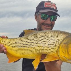En vísperas de un nuevo mes, el pescador comienza a dejar de lado la playa y a pensar en las lagunas con el pejerrey como estrella principal.