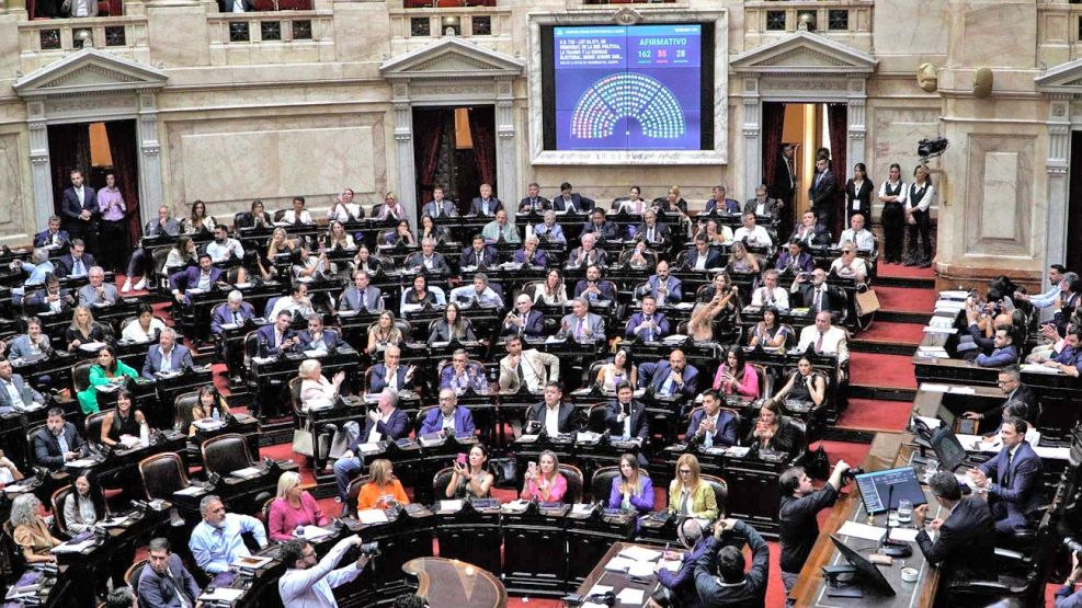 010325_diputados_sesion_na_g