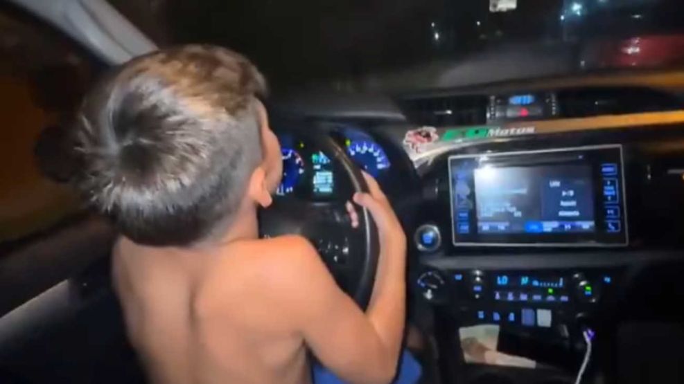 José C Paz su padre le dio la camioneta, lo filmó y lo subió a las redes 20250304