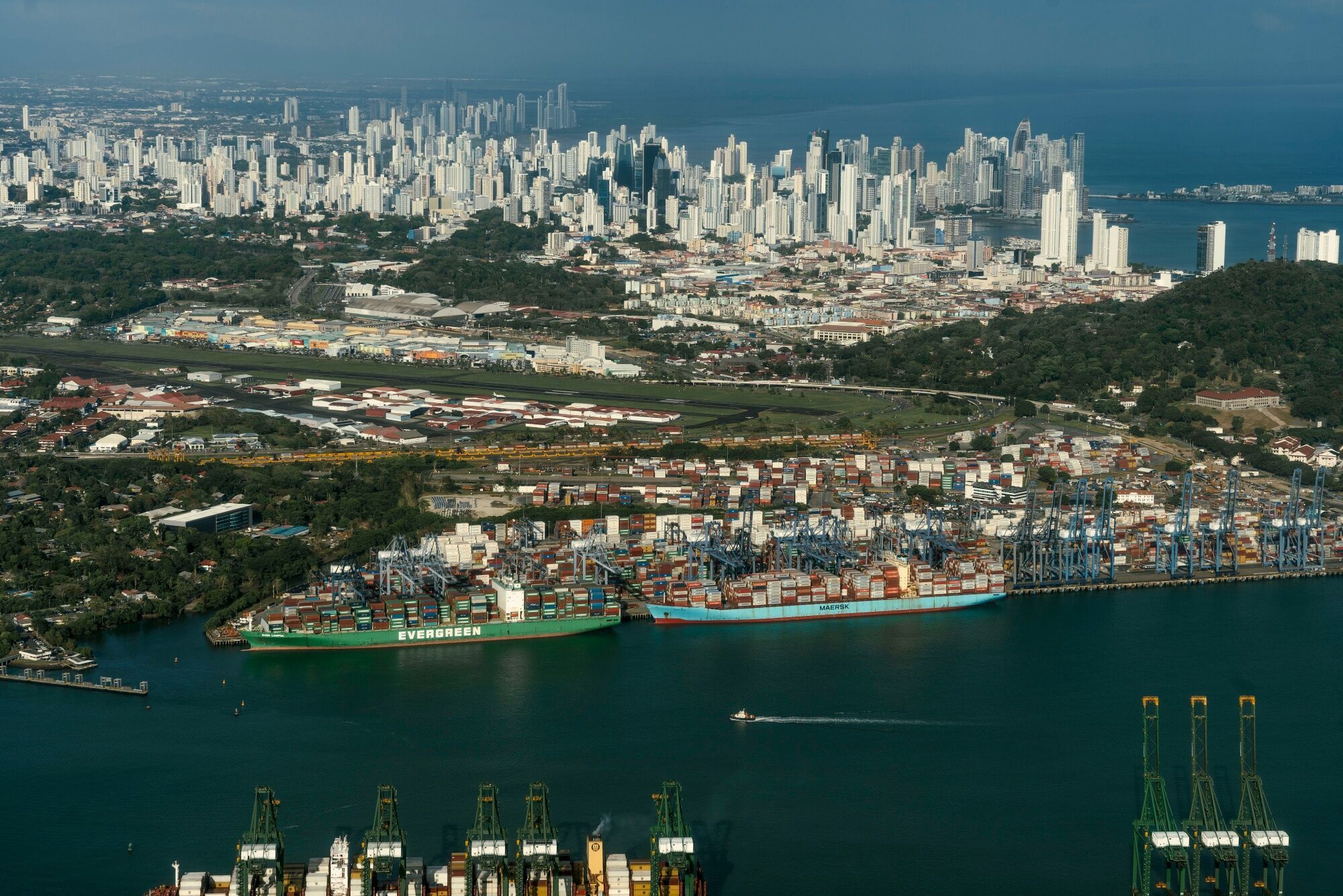 Panama Said To Mull Canceling Port Deal With Hong Kong Firm