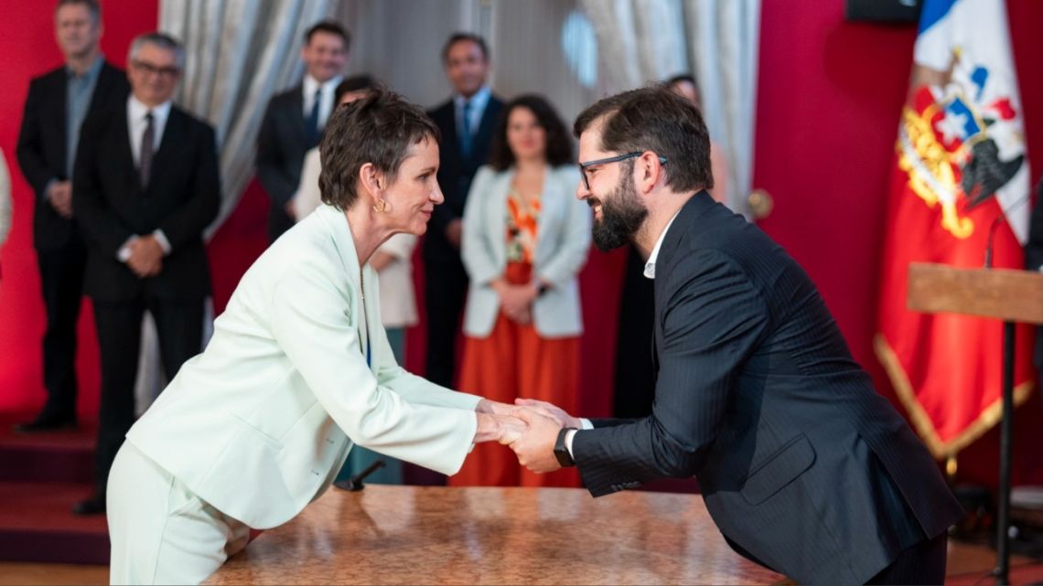 Renunció Carolina Tohá, ministra del Interior de Chile, para aspirar a ...