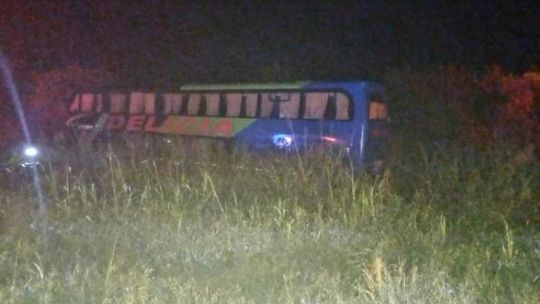 Córdoba: dos muertos por un choque entre un colectivo y un auto en el norte provincial