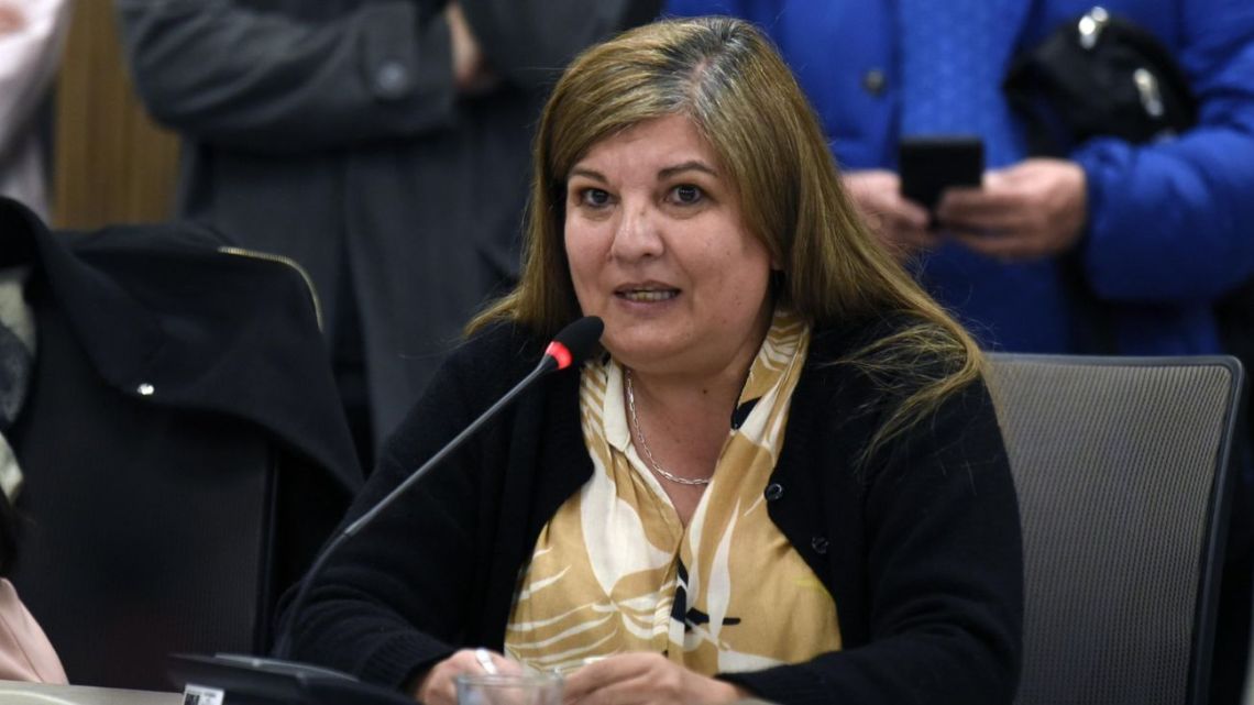 La diputada que presenció el episodio con Facundo Manes dijo que "había bronca y violencia" en Santiago Caputo