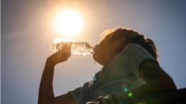 El Servicio Meteorológico emite un alerta rojo por calor extremo para este jueves y viernes en la Ciudad de Buenos Aires y el sur del Área Metropolitana 