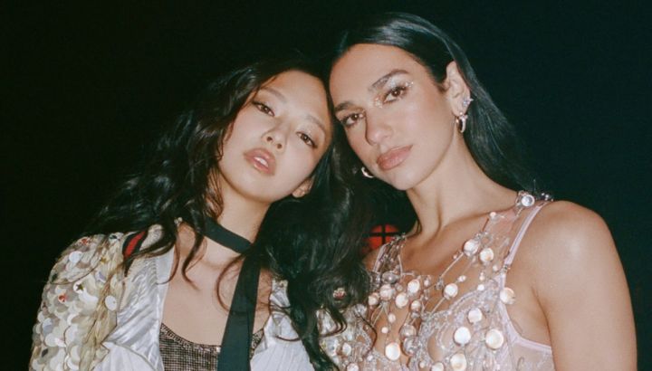 Jennie lanzó el teaser del video de "like JENNIE" y una imagen de "Handlebars" con Dua Lipa, de su álbum "Ruby"