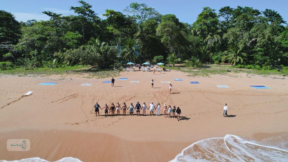 Retiro Anima Mundi en Bocas del Toro: Un Viaje de transformación espiritual y sensorial 