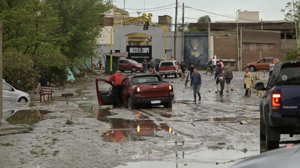 Temporal en Bahía Blanca 20250307