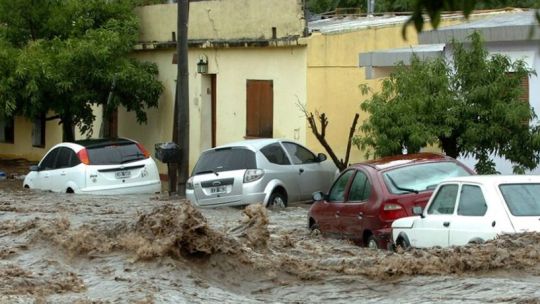 Tormenta en Córdoba: la ciudad que no estaba preparada para recibir el agua