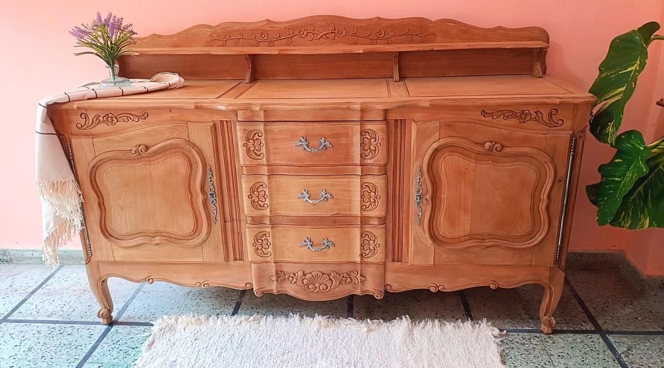 Restauración y reciclado de muebles con historia.