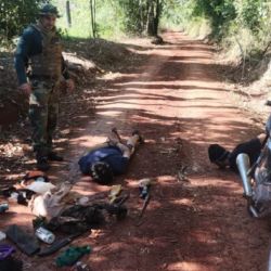 A los detenidos se les confeccionó el acta de infracción correspondiente.