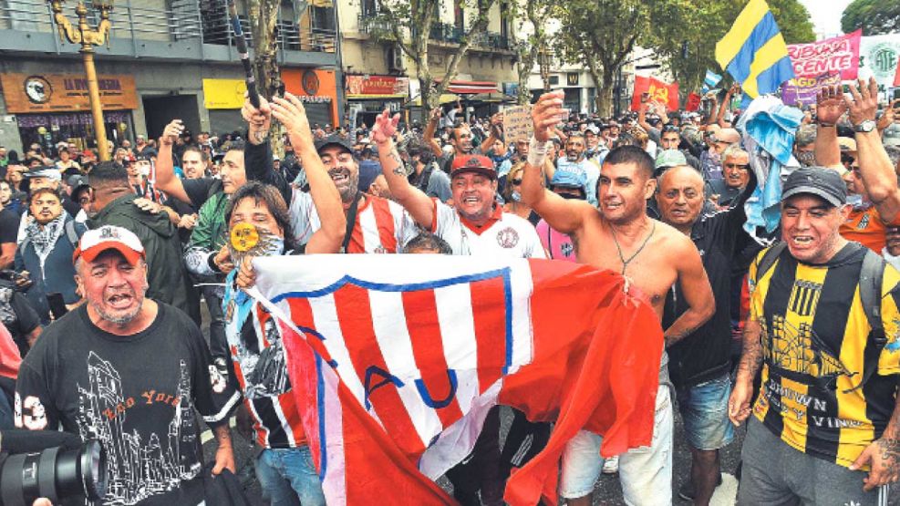 15_03_2025_marcha_futbol_pablocuarterolo_g