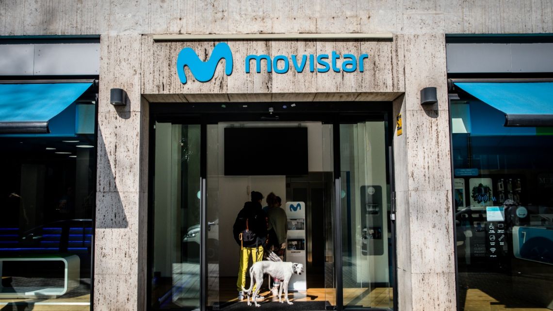 Movistar saw its market share dip to 23.7% in the 12 months through September.