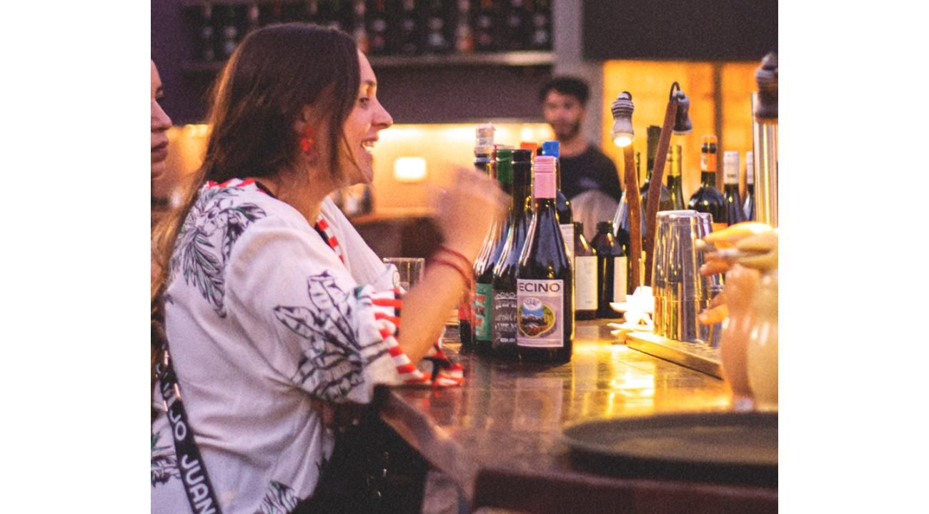 Llega el día del vermut, Sumate a la tendencia con VECINO VERMÚ.