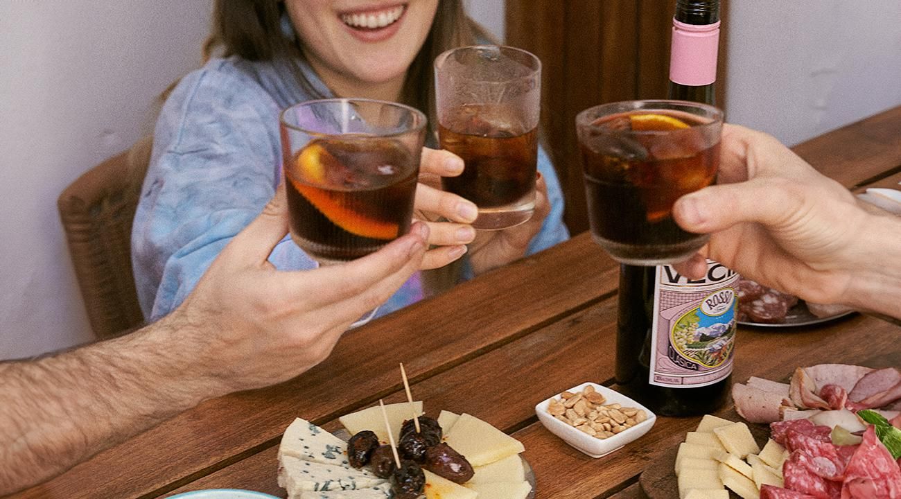 Llega el día del vermut, Sumate a la tendencia con VECINO VERMÚ.