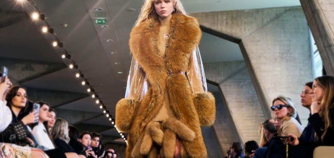 Por qué la moda volvió a enamorarse de la piel