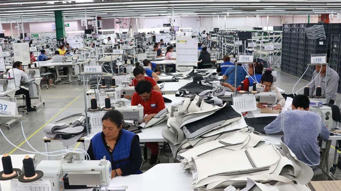 En el sector textil se pierden 1.400 puestos de trabajo por mes, según FITA