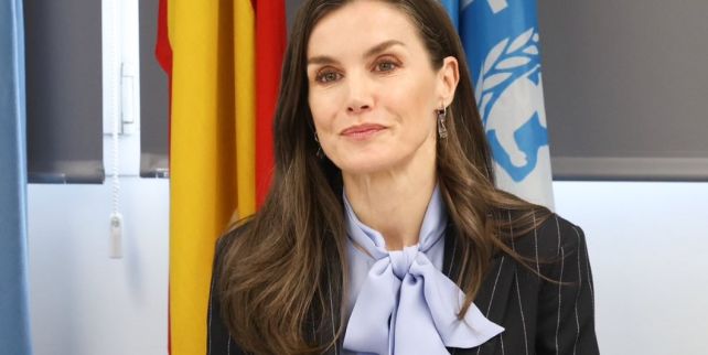 Letizia Ortiz: el look ejecutivo que con los trucos de las parisinas amarás en invierno