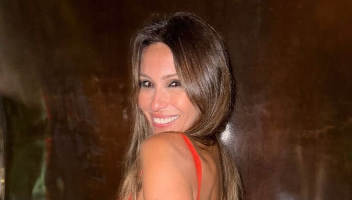Pampita se cayó en la pasarela y demostró su profesionalismo: el video viral