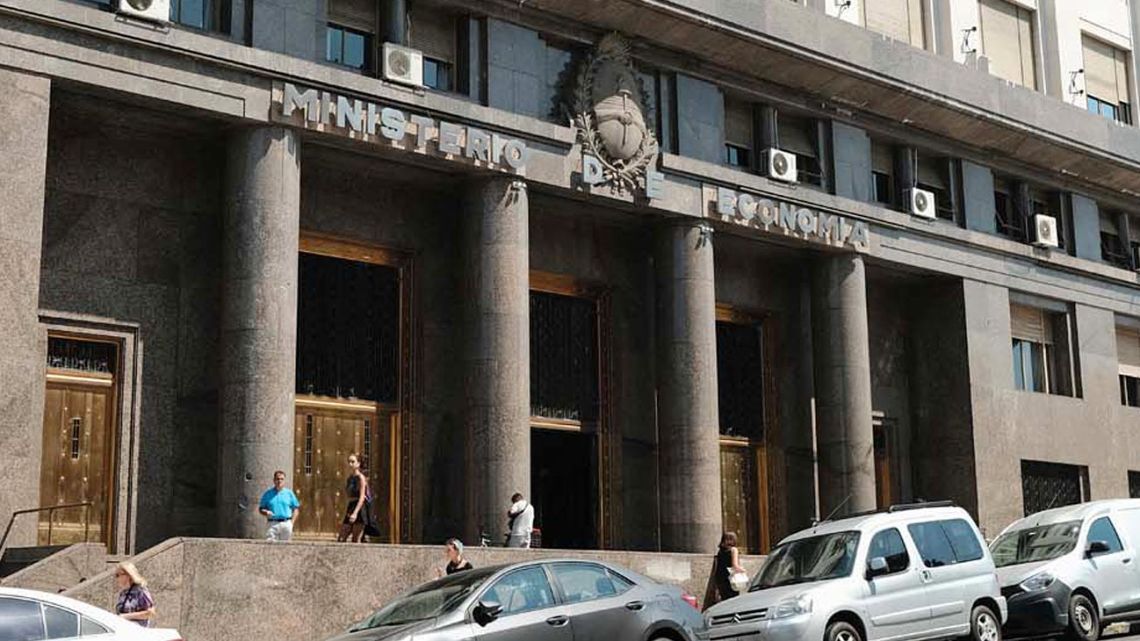 Las letras intransferibles: una herencia que no hay que repetir, por Eugenio Marí