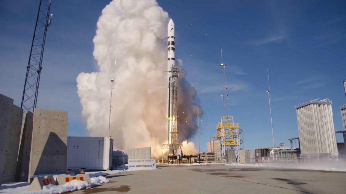 'Spectrum': no quedó ni un remache sano del primer cohete orbital europeo, pero elogian el intento