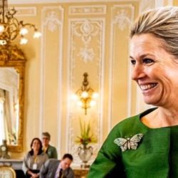  Máxima Zorreguieta fanática del verde oliva tendencia en las pasarelas internacionales 