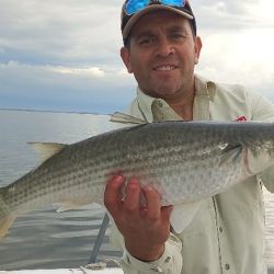 Capturas de lisas que superaron los 3 kg en una salida muy rendidora a poco de iniciado el otoño. 