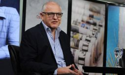 Javier Timerman, analista financiero