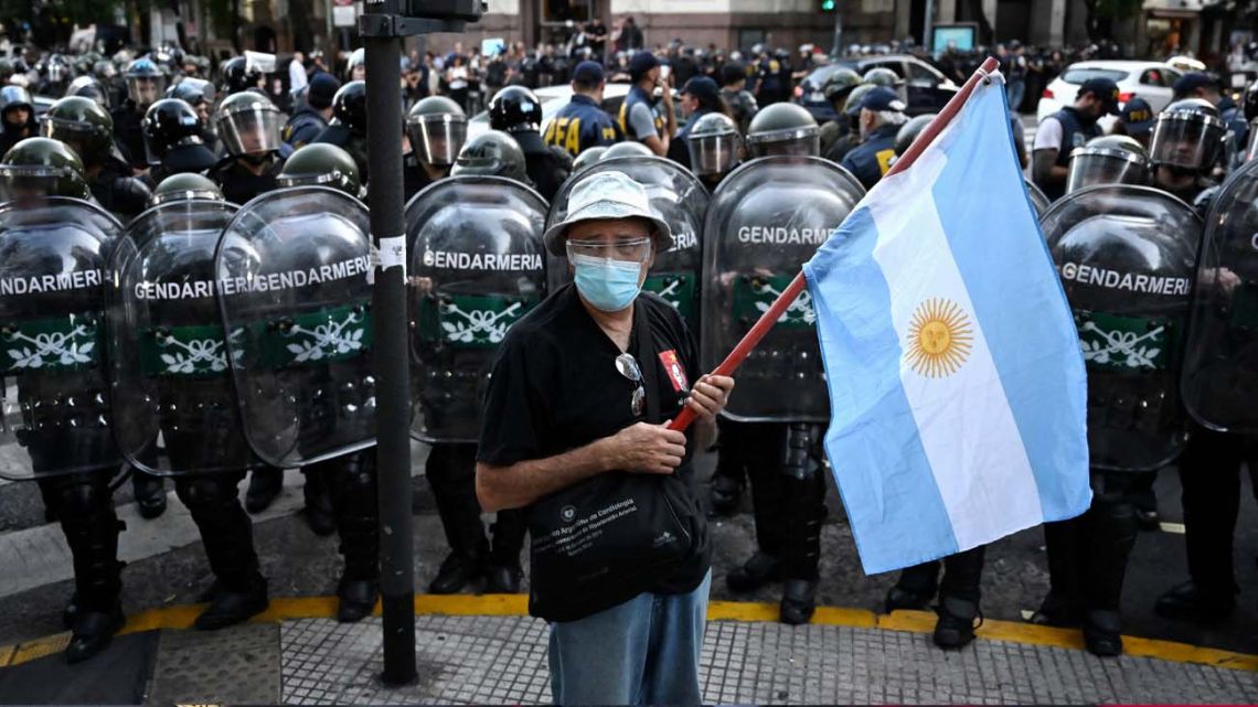 Pensioners' protest in Buenos Aires.