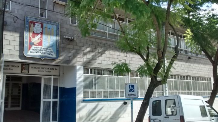 Escuela Media Nº 4