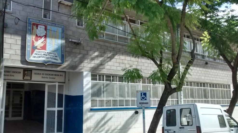 Escuela Media Nº 4 