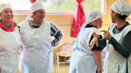 Cocineras escolares del programa Estamos Cerca