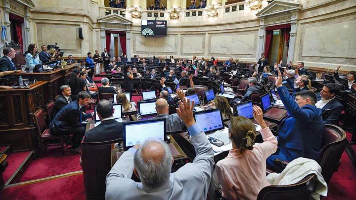 El trauma de la última sesión. LLA quiere tratar Ficha Limpia el miércoles, pero no hay quórum.