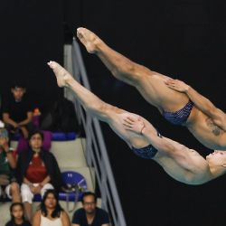 Osmar Olvera y Juan Celaya, de México, compiten durante la final de clavados sincronizados de 3 metros masculinos en la Copa Mundial de Clavados, en Guadalajara, estado de Jalisco, México. | Foto:Xinhua/Diana Márquez