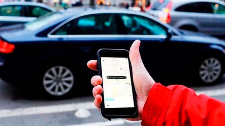 Uber funciona masivamente en Córdoba pero sigue siendo ilegal.