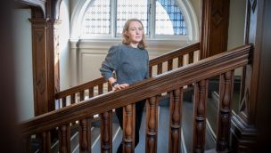 Paula Hawkins