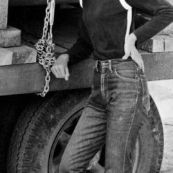 Jeans cigarette