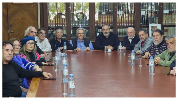 Reunión de la CGT y CTA previo al Paro General del 10 de abril