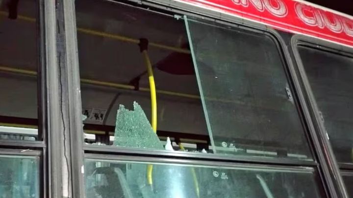 Ataques a colectivos en Bahía Blanca