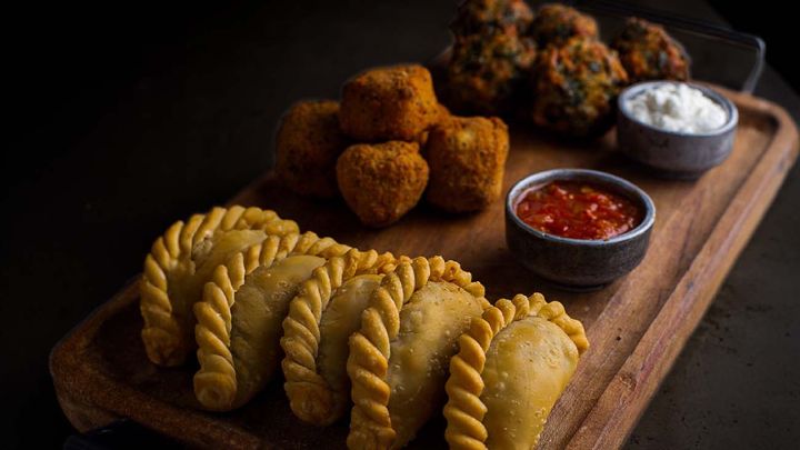Conocé la variedad de gastronomía gourmet que podés disfrutar desde la comodidad tu casa.