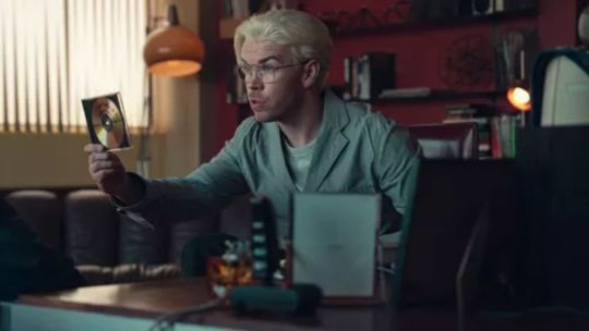 Black Mirror