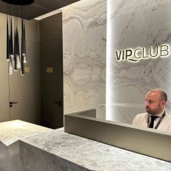 Nuevo VIP en Ezeiza, de Aeropuertos Argentina 2000.